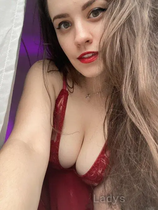 Jenni – Deine Begleitung in Heidelberg photo 2